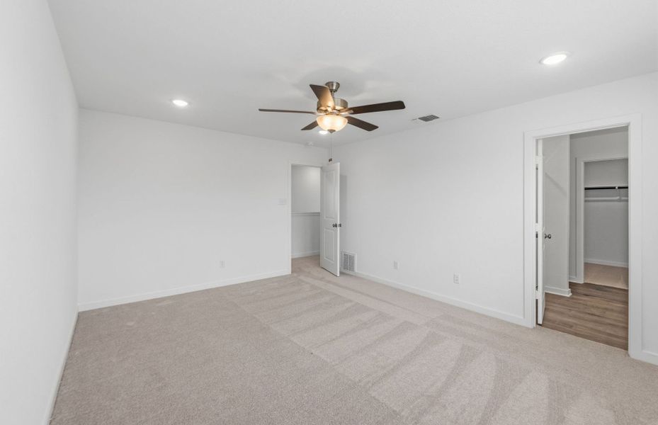 Spacious, unfurnished interior of a new home in Sonterra, Jarrell (Image 17). Spacious, unfurnished interior of a new home in Sonterra, Jarrell (Image 17).