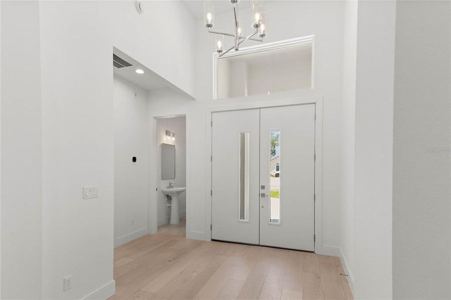 Spacious, unfurnished interior of a new home in , Sanford (Image 40).
