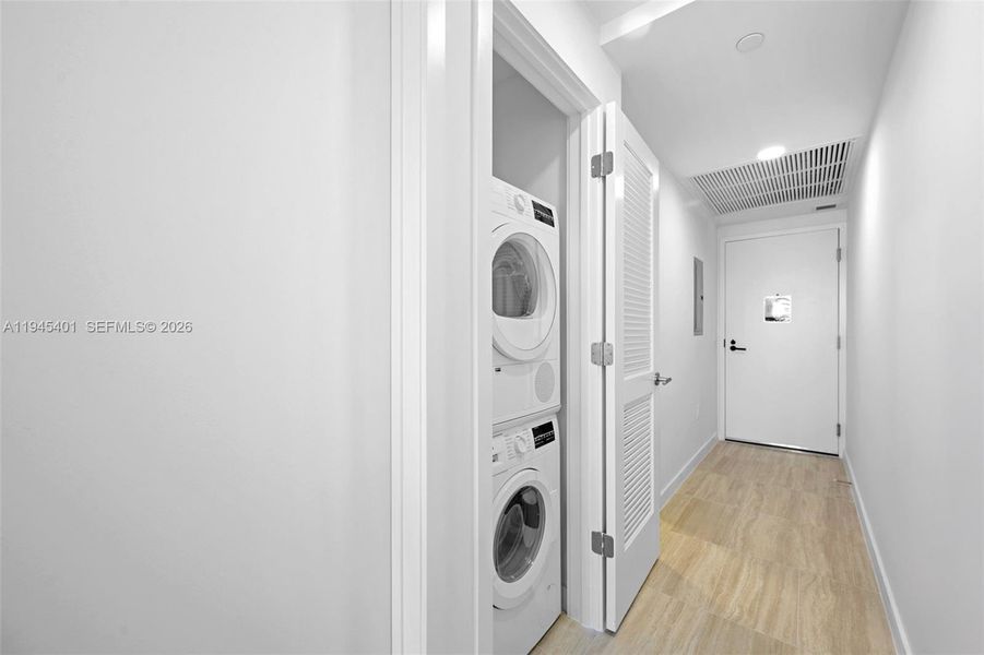 Furnished interior view inside a new home in , Miami Beach (Image 13).