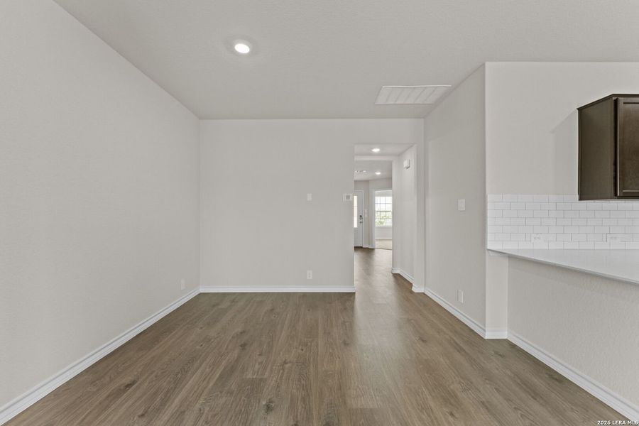 Spacious, unfurnished interior of a new home in Steele Creek, Cibolo (Image 15).