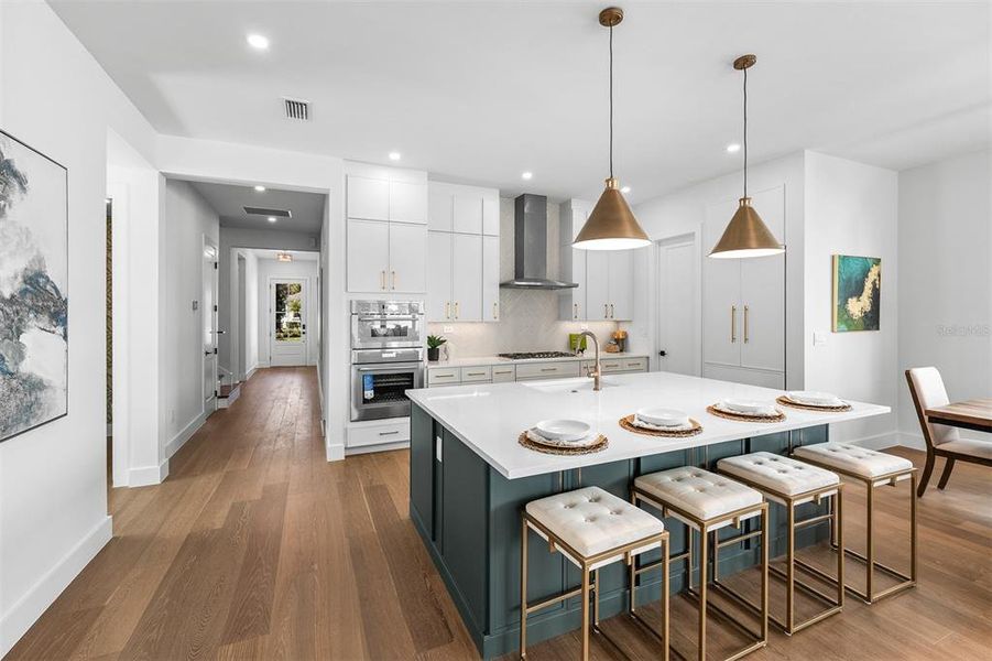 Furnished interior view inside a new home in , Orlando (Image 9).