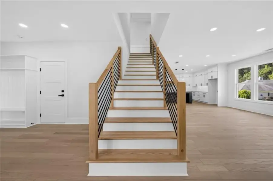Spacious, unfurnished interior of a new home in , Loganville (Image 28).