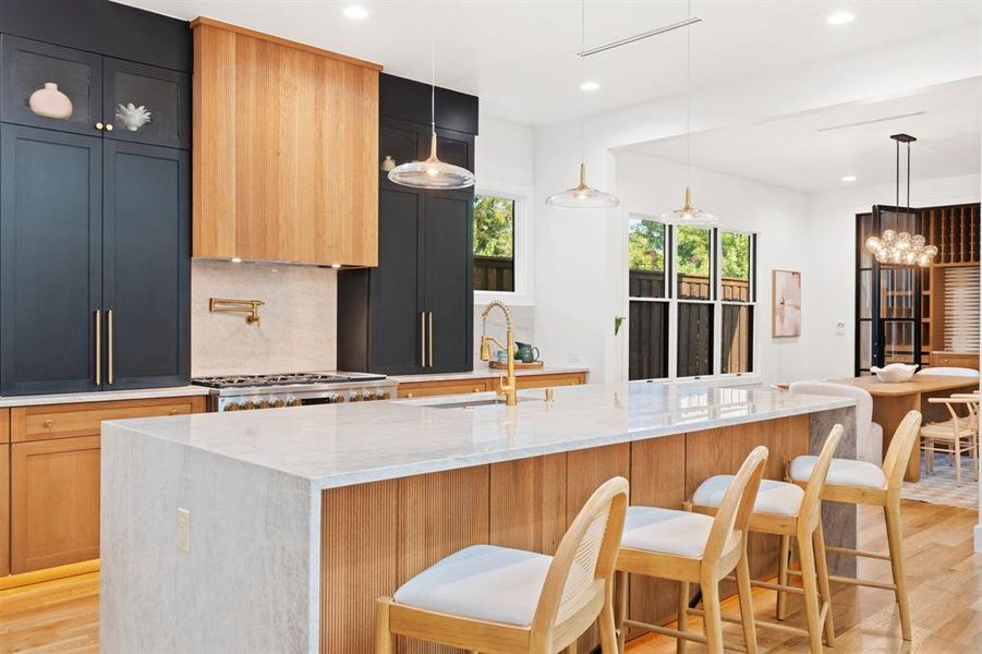 Furnished interior view inside a new home in , Dallas (Image 14).