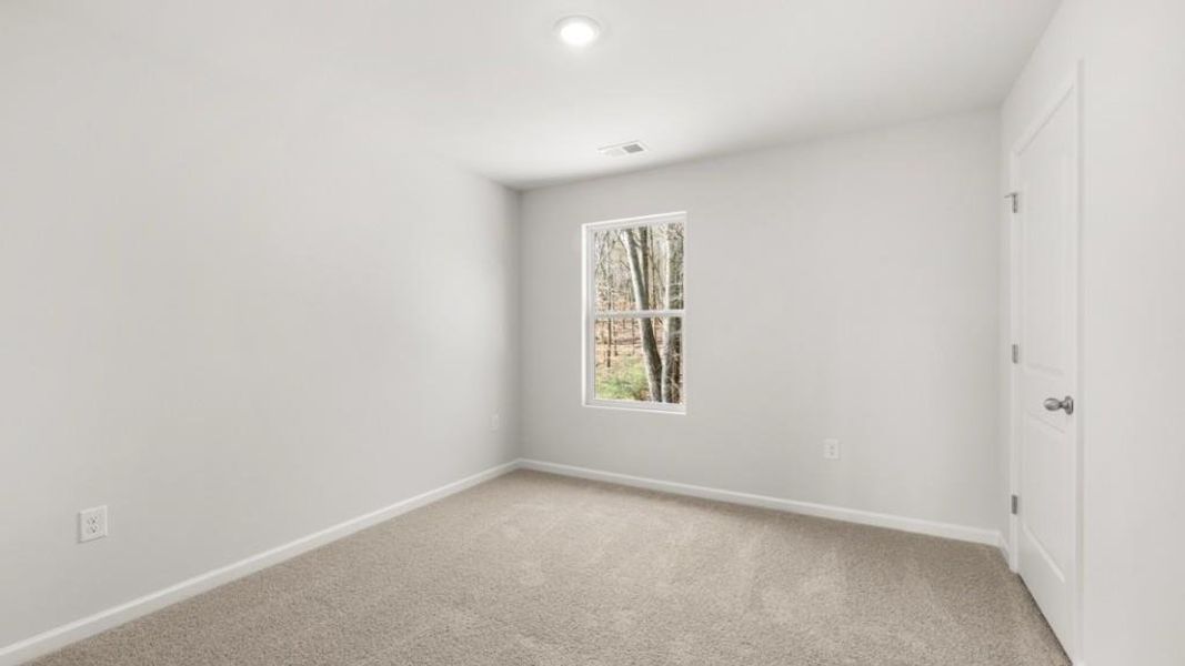 Spacious, unfurnished interior of a new home in Liberty Crossing, Braselton (Image 15).