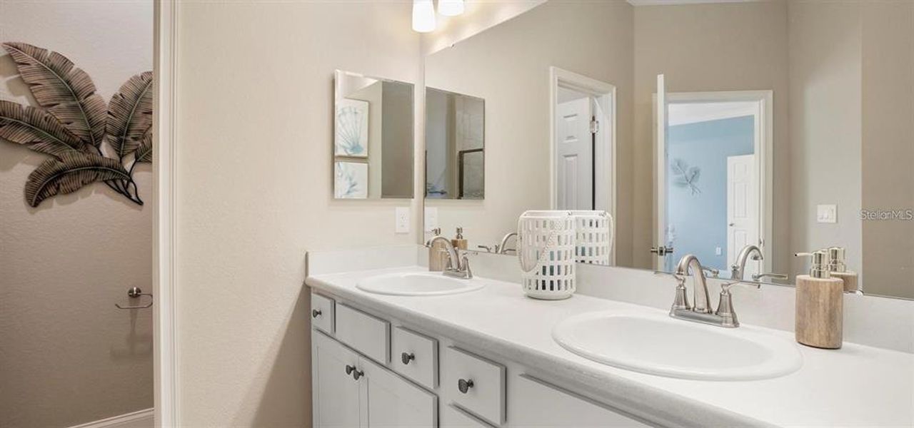 Furnished interior view inside a new home in The Lakes, Lake Alfred (Image 19).