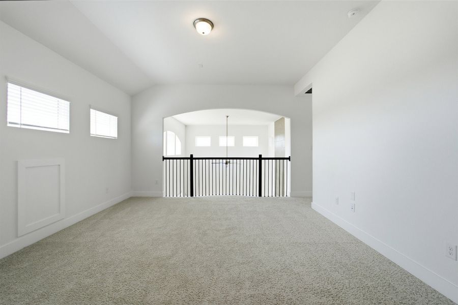 Spacious, unfurnished interior of a new home in Sunfield, Buda (Image 33). Spacious, unfurnished interior of a new home in Sunfield, Buda (Image 33).