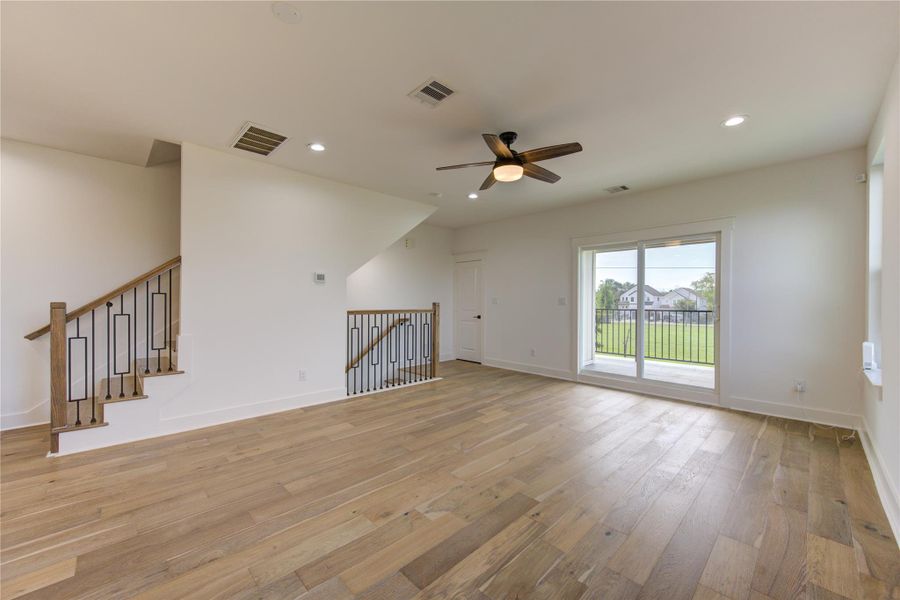 Spacious, unfurnished interior of a new home in , Houston (Image 16).