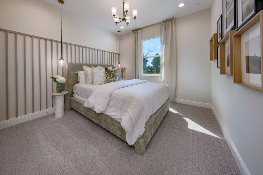 Sims first floor guest room