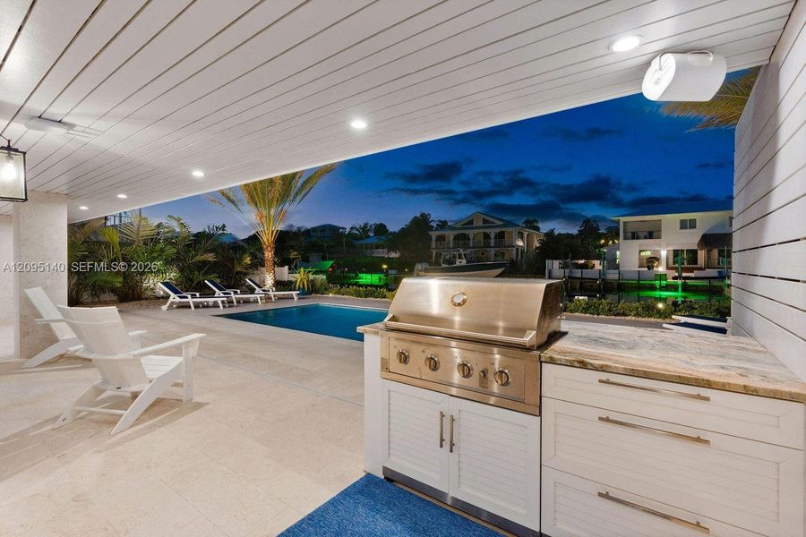 Exterior details and patio area of a home in , Islamorada, Village of Islands (Image 36).