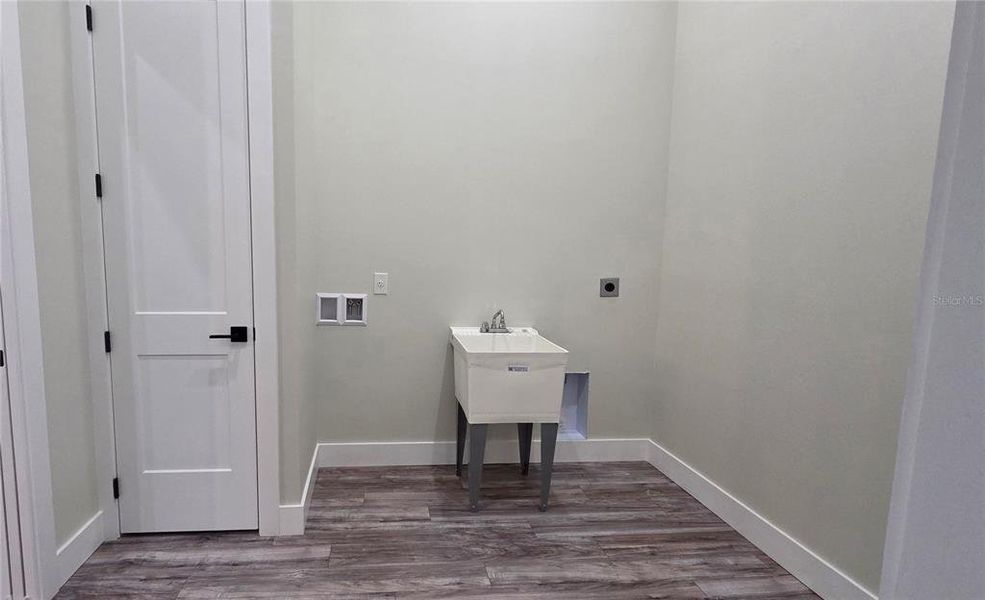 Furnished interior view inside a new home in , North Port (Image 18).