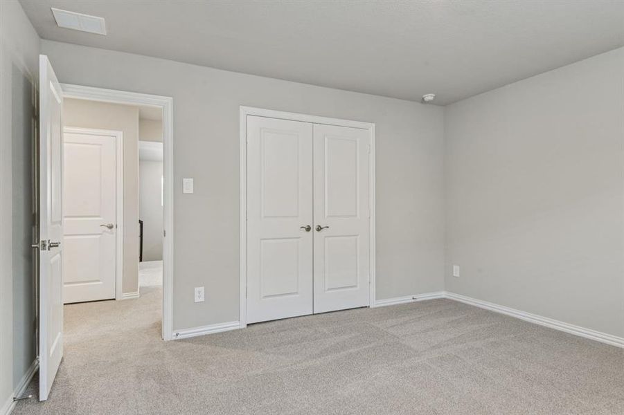 Photo is not of the actual home, but is an inspirational photo of builder’s model home and may depict options, furnishings, and/or decorator features that are not included.