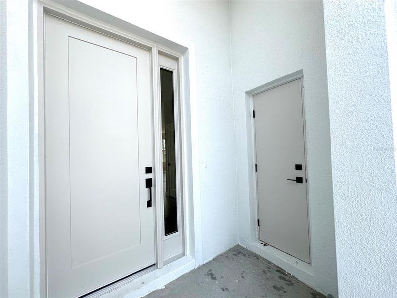 IBIS - Front Entry and Delivery Closet IBIS - Front Entry and Delivery Closet