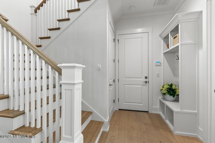 Spacious, unfurnished interior of a new home in , Neptune Beach (Image 25).