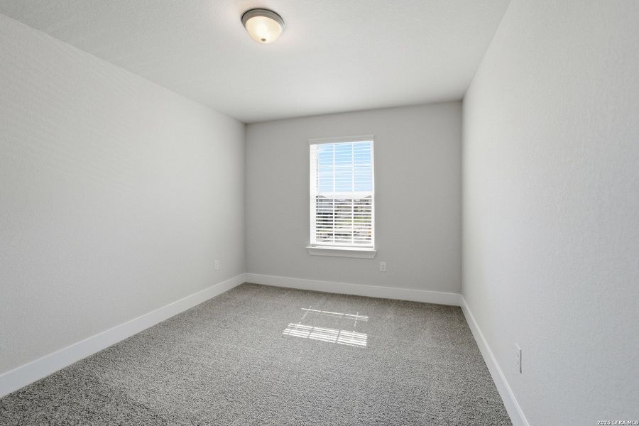 Spacious, unfurnished interior of a new home in Morgan Meadows, San Antonio (Image 31).