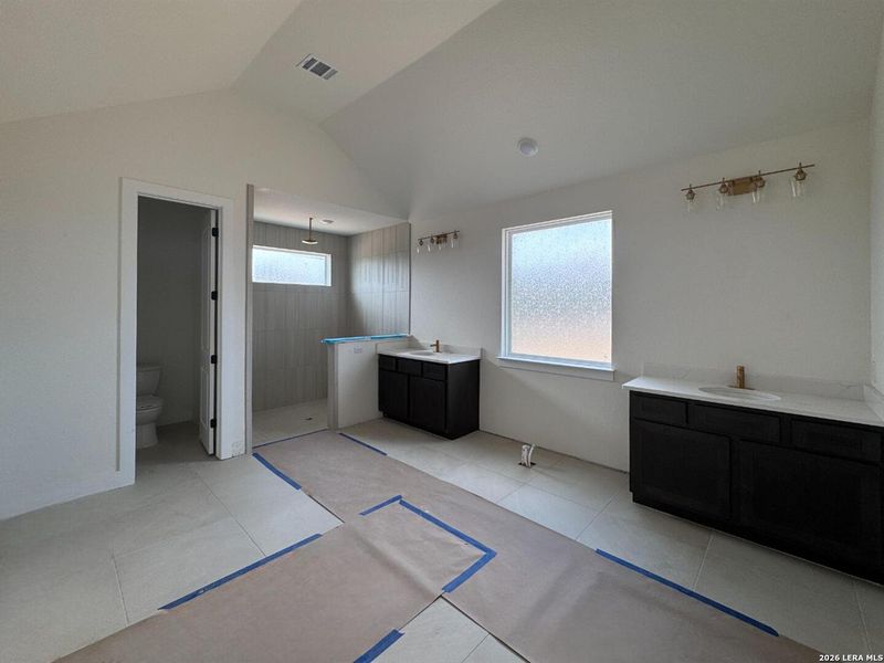 In-progress construction of a new home in Waldsanger, New Braunfels, TX (Image 21).