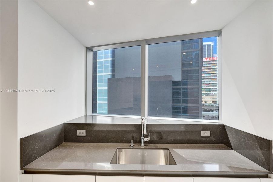 Image 44 of a home in .