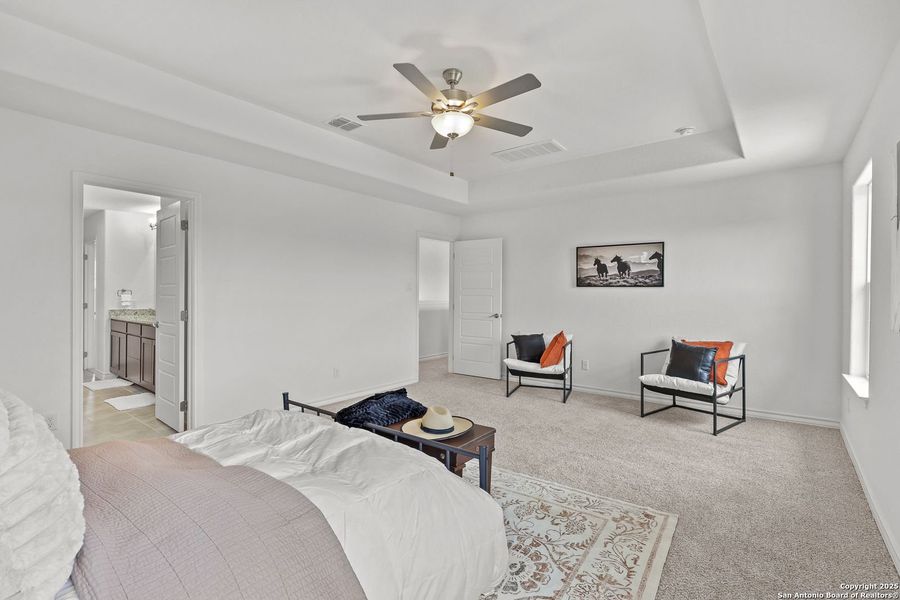 Furnished interior view inside a new home in Ladera, San Antonio (Image 24).