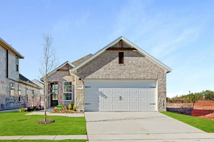 Representative exterior photo of a completed home built from the Burnet by UnionMain Homes in Elevon, Lavon, TX (Image 27). Representative exterior photo of a completed home built from the Burnet by UnionMain Homes in Elevon, Lavon, TX (Image 27).