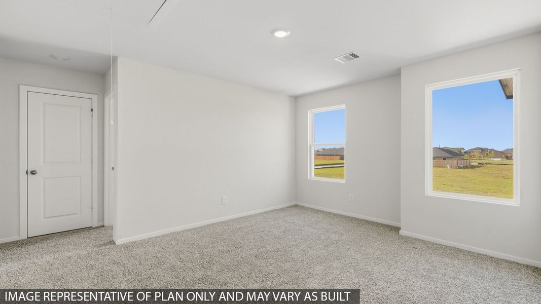 Spacious, unfurnished interior of a new home in Lexington Heights, Willis (Image 16).