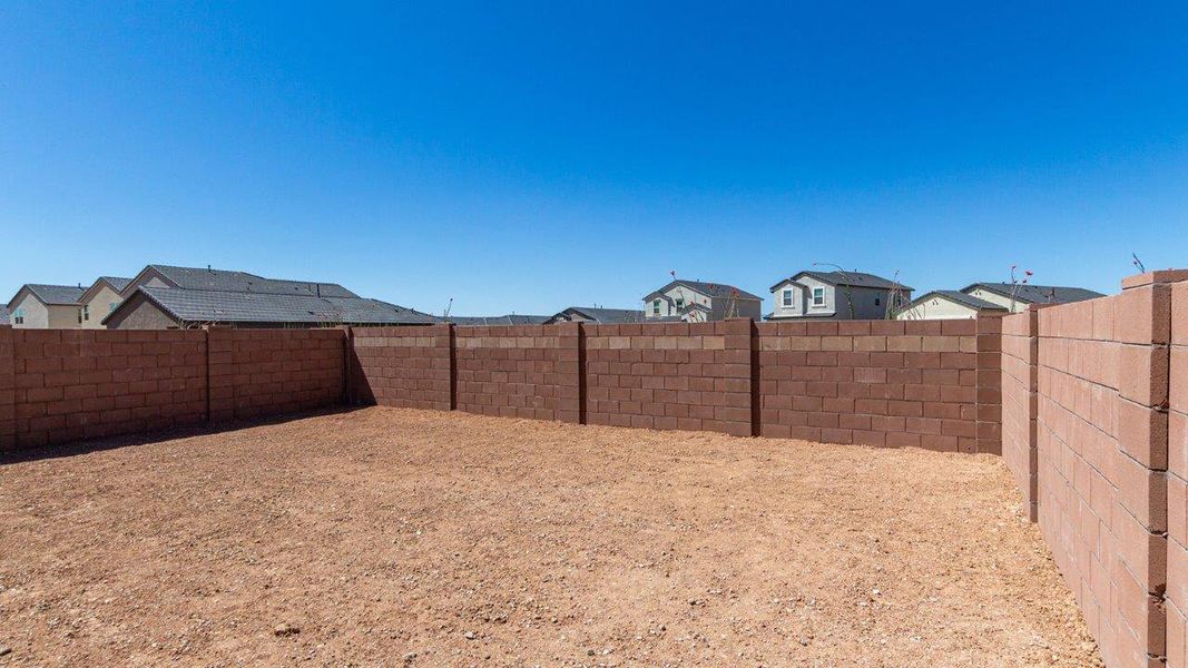 Exterior details and patio area of a home in Blackhawk, Tucson (Image 23).