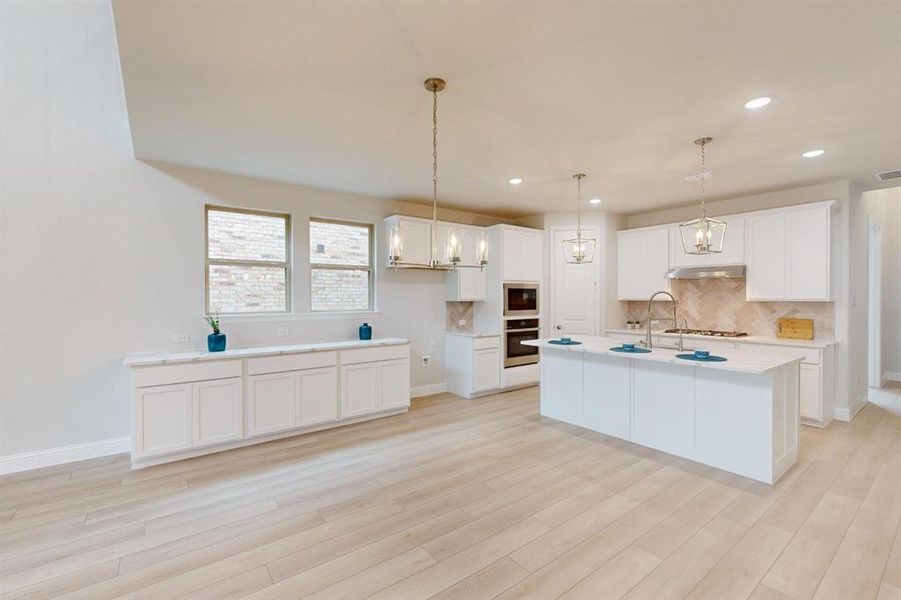 Furnished interior view inside a new home in Aster Park, McKinney (Image 13). Furnished interior view inside a new home in Aster Park, McKinney (Image 13).