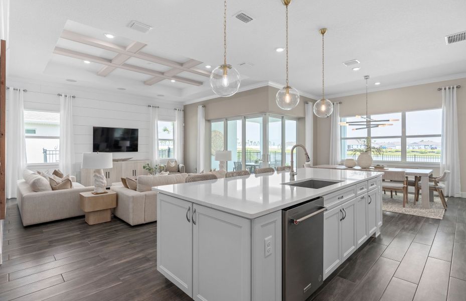 Representative furnished interior of a home built from the Renown by Del Webb in Del Webb Lakehaven, Clermont (Image 10).