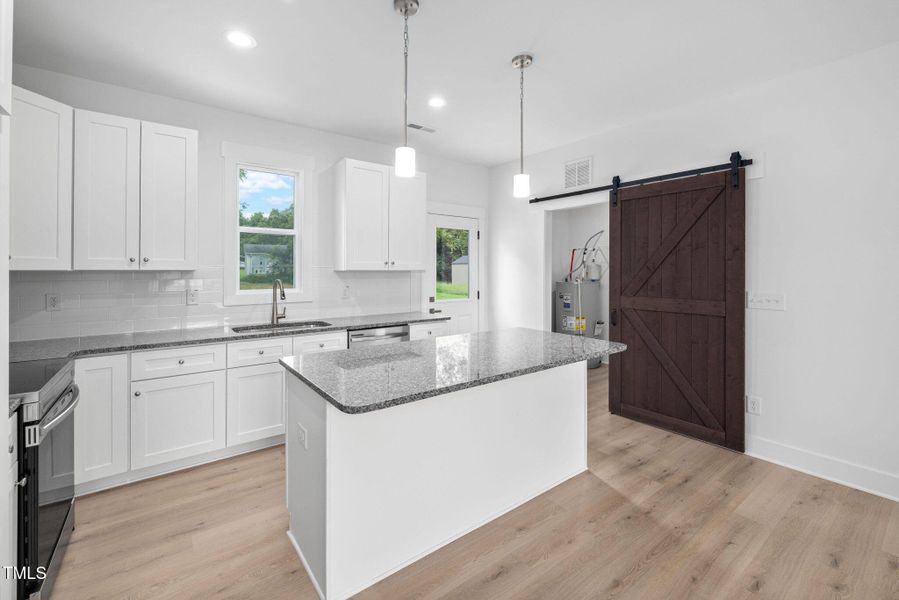 19-web-or-mls-19-southern-village-dr 19-web-or-mls-19-southern-village-dr