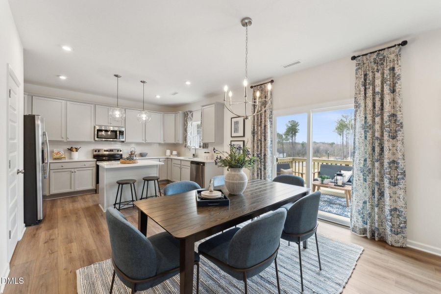 3- HHHunt Homes King Dining and Kitchen