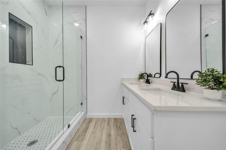 Furnished interior view inside a new home in , Terrell (Image 8).