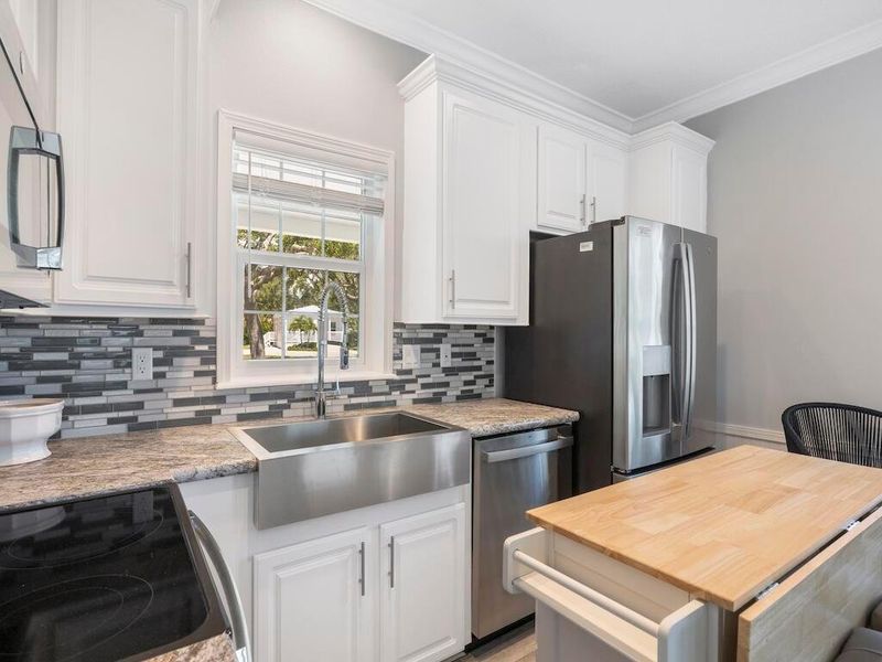 EL CAPITAN WATERFRONT COMMUNITY