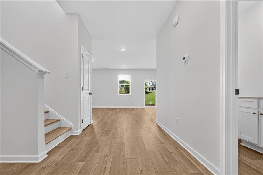 Spacious, unfurnished interior of a new home in Apalachee Hills, Bethlehem (Image 29).