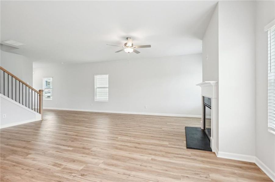 Spacious, unfurnished interior of a new home in Fairview Lake, Conyers (Image 28). Spacious, unfurnished interior of a new home in Fairview Lake, Conyers (Image 28).
