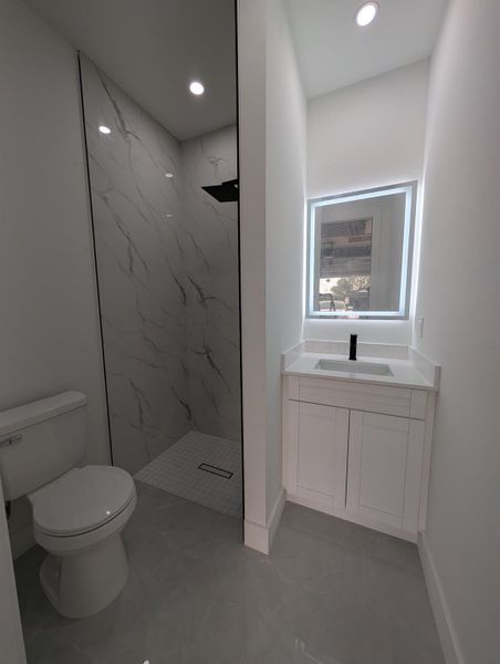 Furnished interior view inside a new home in , Cape Coral (Image 3). Furnished interior view inside a new home in , Cape Coral (Image 3).