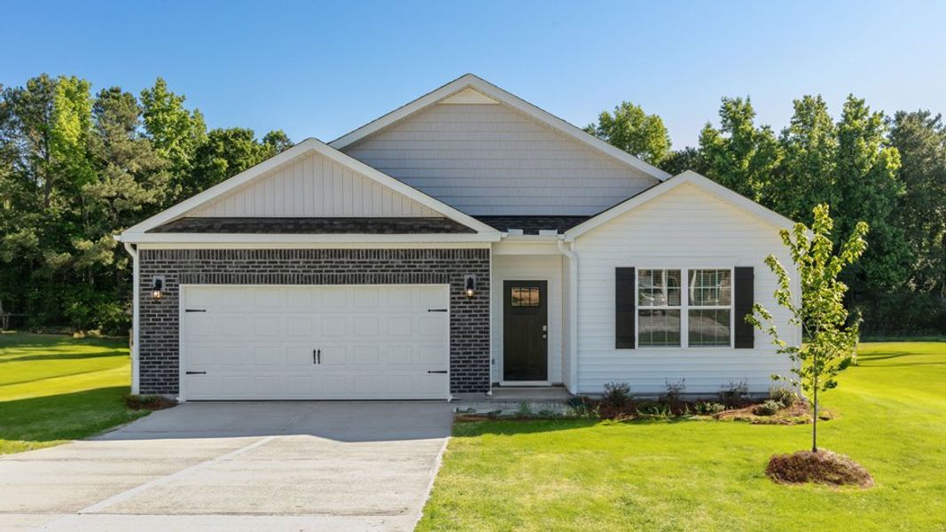 Front exterior of a home in the Old Fields community, located in Haw River, NC (Image 12).
