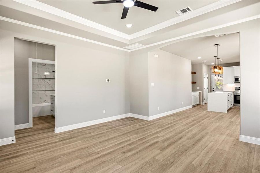 Spacious, unfurnished interior of a new home in , Granbury (Image 14). Spacious, unfurnished interior of a new home in , Granbury (Image 14).