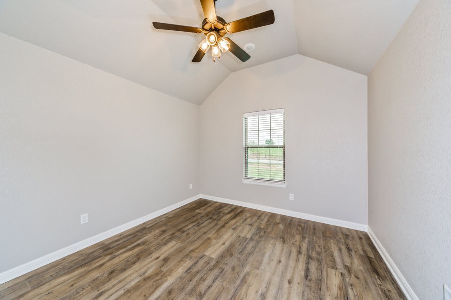 Representative unfurnished interior of a home built from the The Carter by Doug Parr Custom Homes in Honeysuckle Ranch, Paradise (Image 19). Representative unfurnished interior of a home built from the The Carter by Doug Parr Custom Homes in Honeysuckle Ranch, Paradise (Image 19).