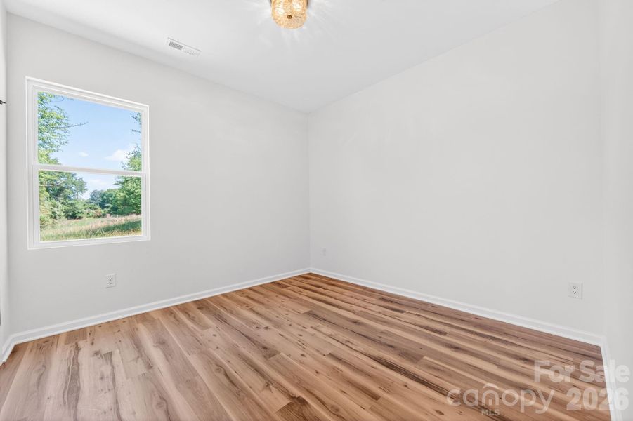 Spacious, unfurnished interior of a new home in , Shelby (Image 35).