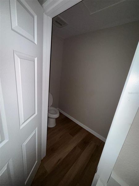 Spacious, unfurnished interior of a new home in , Palatka (Image 6).