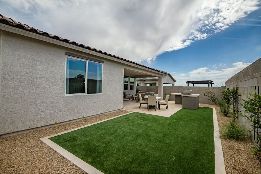 17490 W Southgate Ave, Goodyear, AZ.  - Slide 52