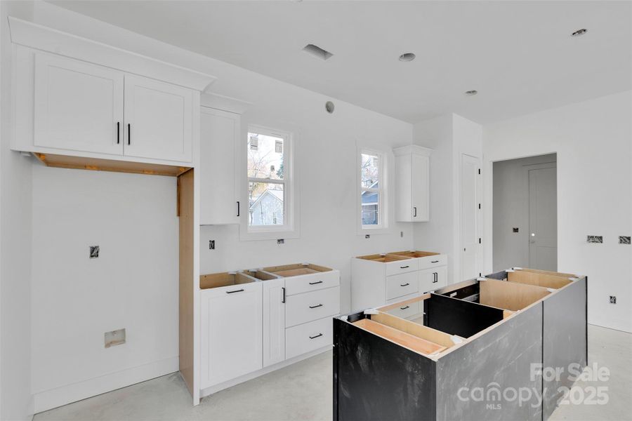 Image 17 of a home in .