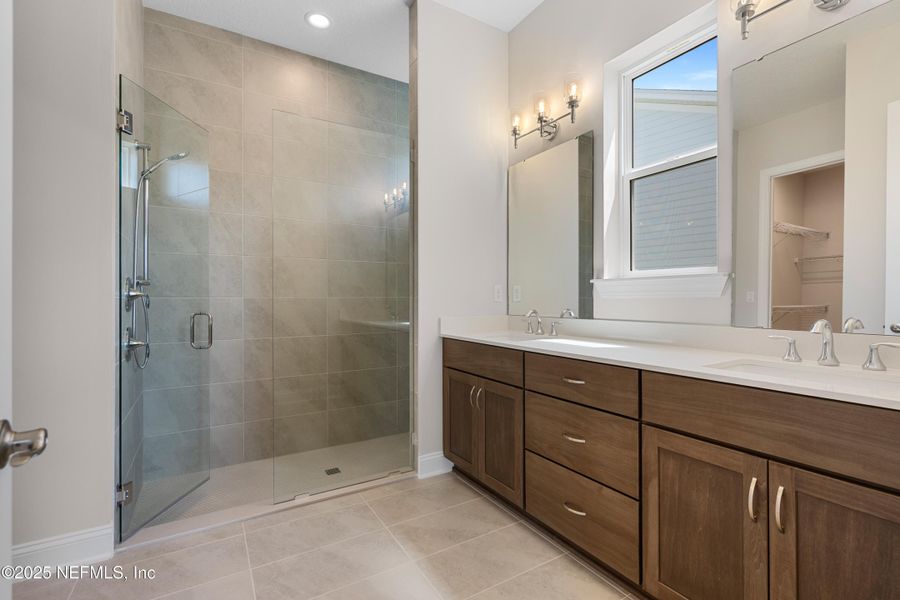 Furnished interior view inside a new home in Madeira, St. Augustine (Image 17).