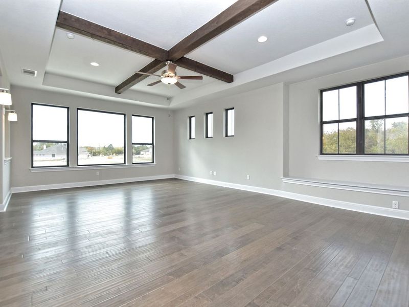 Representative unfurnished interior of a home built from the Madera II by Giddens Homes in Scofield Farms Estates, Georgetown (Image 319).