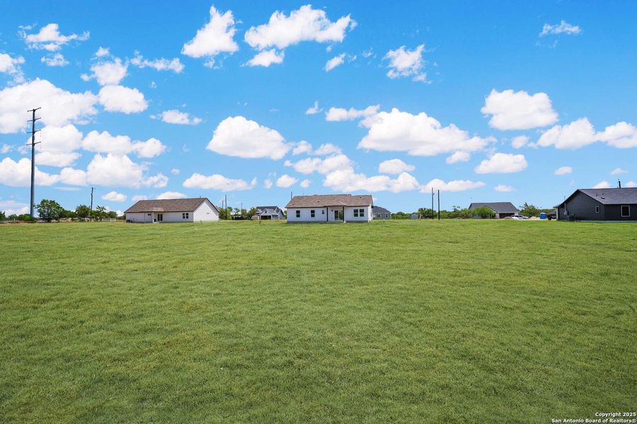 Image 29 of a home in . Image 29 of a home in .