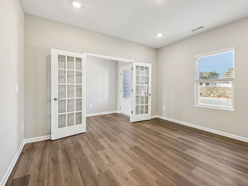 Spacious, unfurnished interior of a new home in Watkins Glen, Raleigh (Image 13). Spacious, unfurnished interior of a new home in Watkins Glen, Raleigh (Image 13).
