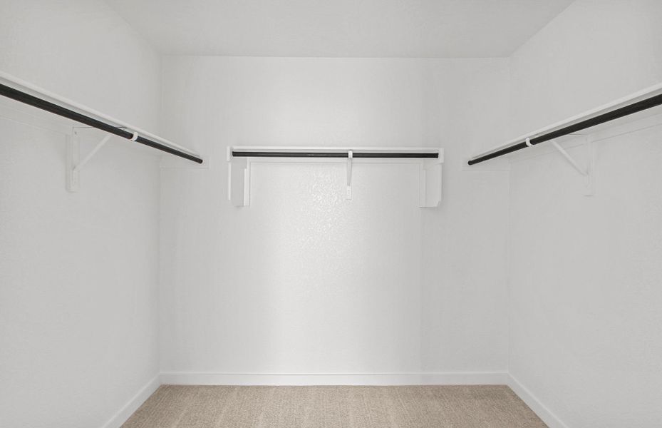 Spacious, unfurnished interior of a new home in Sonterra, Jarrell (Image 17).