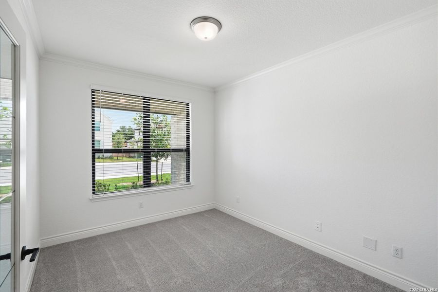 Spacious, unfurnished interior of a new home in Bison Ridge, San Antonio (Image 40). Spacious, unfurnished interior of a new home in Bison Ridge, San Antonio (Image 40).