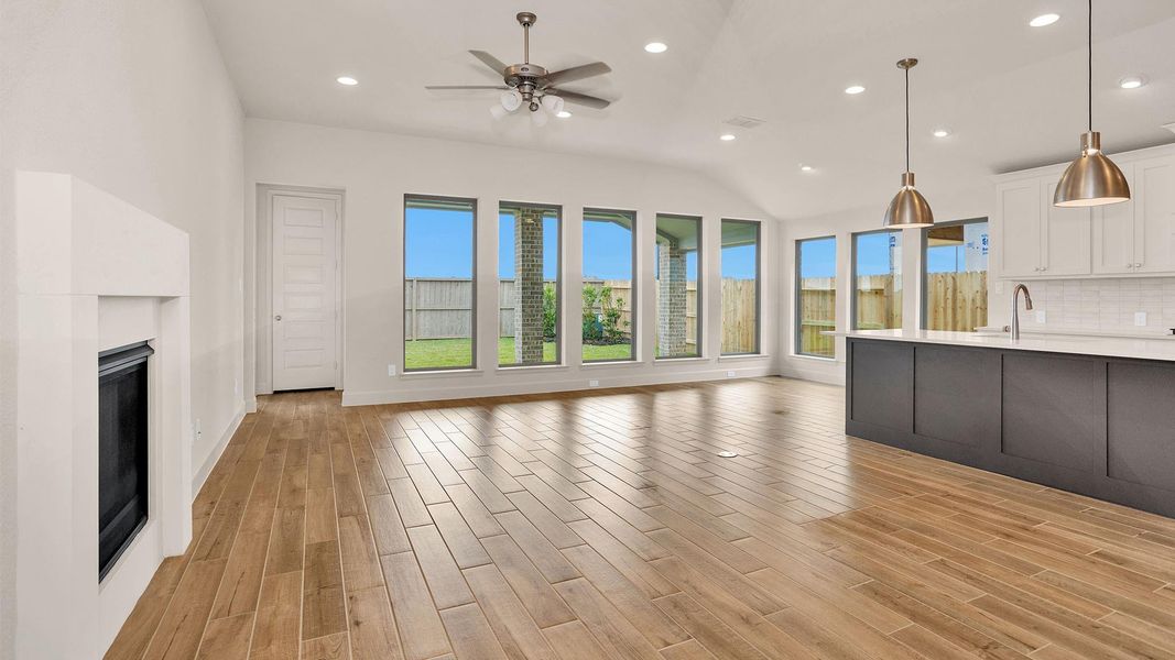 Spacious, unfurnished interior of a new home in Grange, Katy (Image 12). Spacious, unfurnished interior of a new home in Grange, Katy (Image 12).