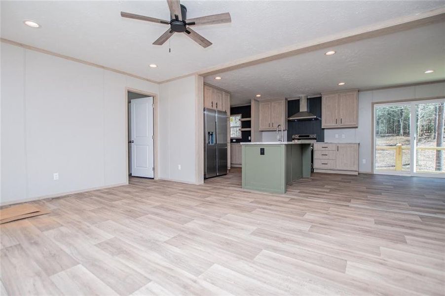 Spacious, unfurnished interior of a new home in , Waco (Image 15).