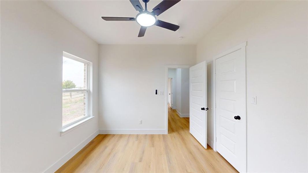 Spacious, unfurnished interior of a new home in , Greenville (Image 24).