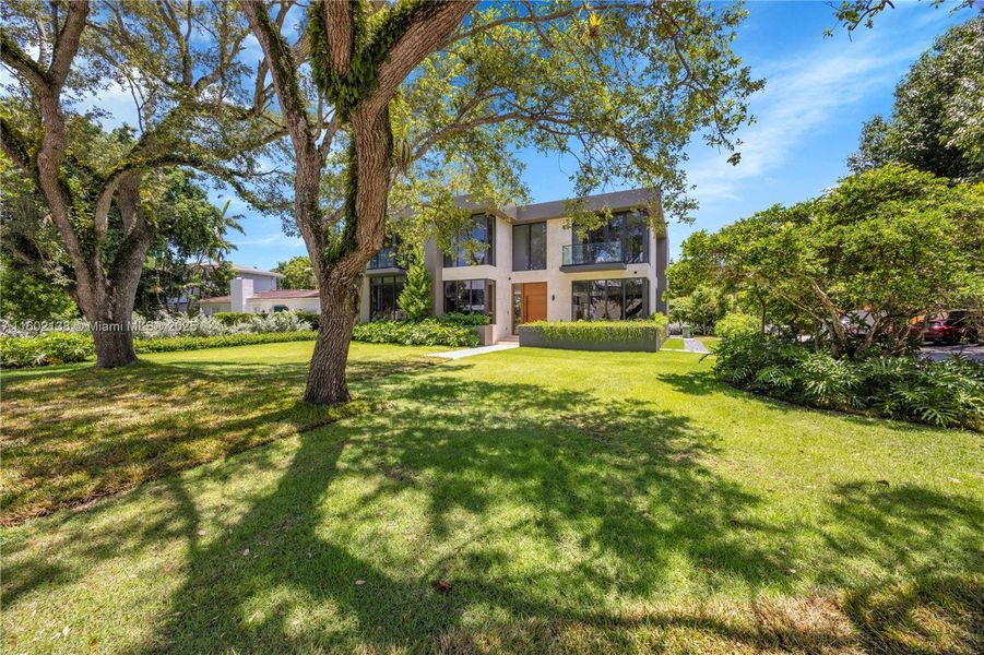 Front exterior of a new home in , Miami, FL, highlighting curb appeal (Image 31).